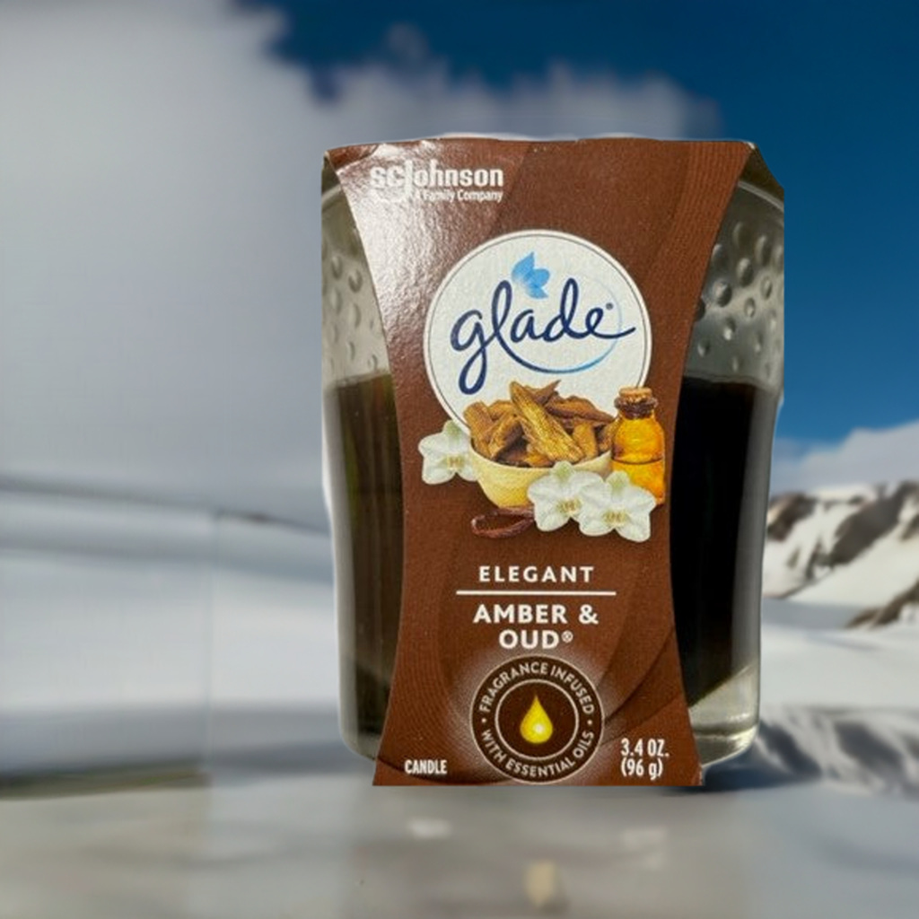 Glade Elegant Amber & Oud Candle