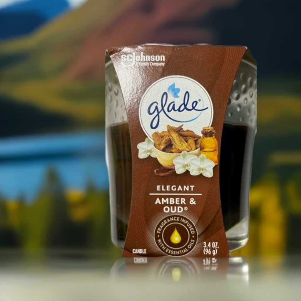 Glade Elegant Amber & Oud Candle